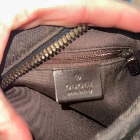 Gucci GG Vintage Canvas Zippered Hobo Bag Black Brown - Picture 5 of 10